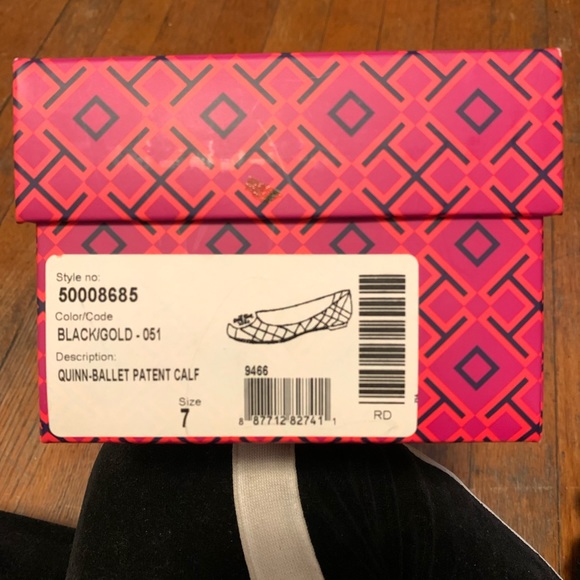 Tory Burch Quilted Black Patent Flats - Picture 4 of 4